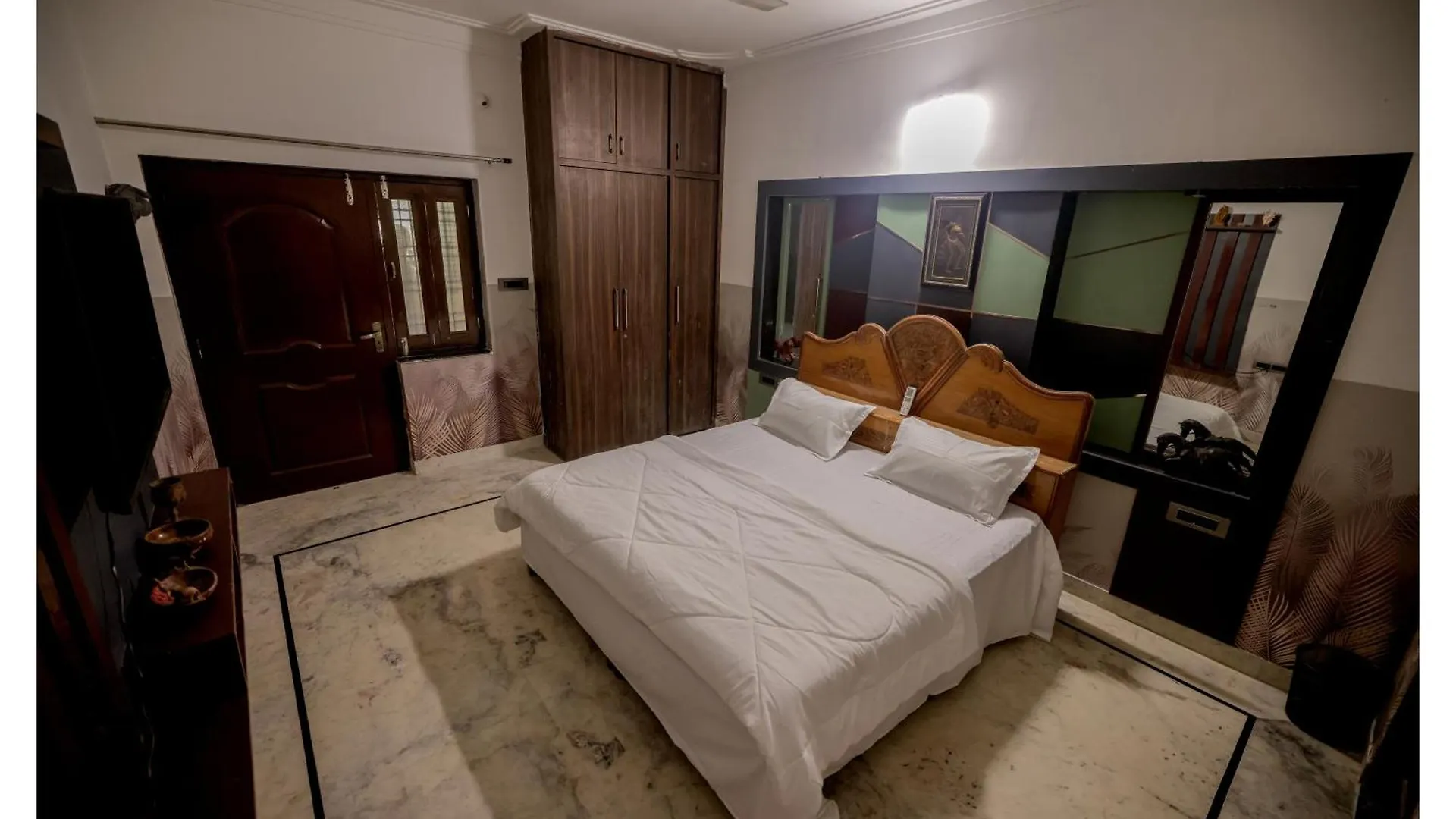 Brijwasi Bhawan Aparthotel Ουνταϊπούρ